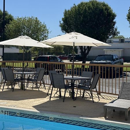 Red Roof Inn Moss Point Extérieur photo